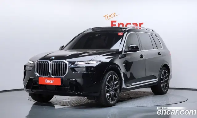 BMW X7 2025 3.0 автомат (гидро), миниатюра 1