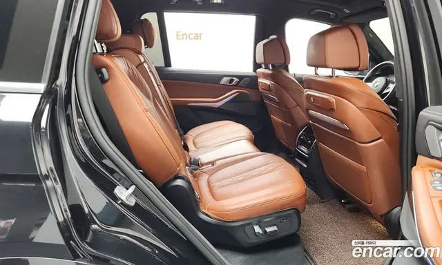 BMW X7 2025 3.0 автомат (гидро), миниатюра 11