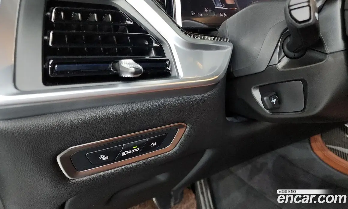 BMW X7 2025 3.0 автомат (гидро), фото 18