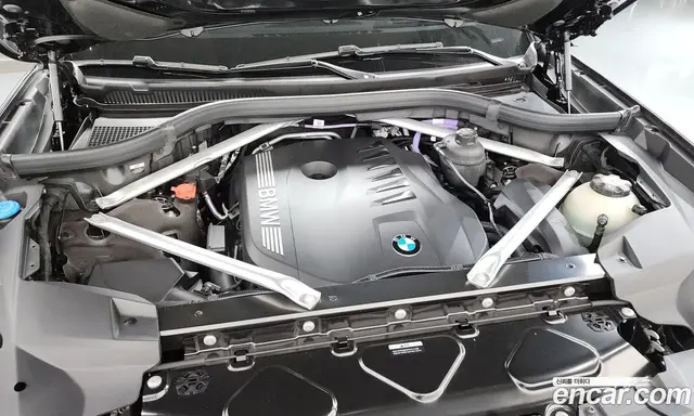 BMW X7 2025 3.0 автомат (гидро), миниатюра 6
