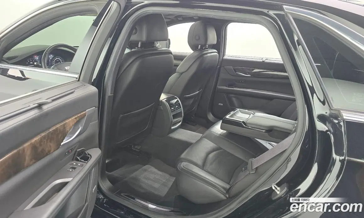 Cadillac CT6 2017 3.6 автомат (гидро), фото 17 Cadillac CT6 2017 3.6 автомат (гидро), фото 17