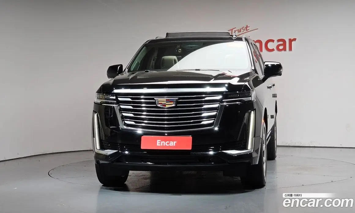 Cadillac Escalade 2022 6.2 автомат (гидро), фото 2 Cadillac Escalade 2022 6.2 автомат (гидро), фото 2