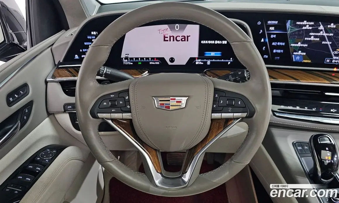 Cadillac Escalade 2022 6.2 автомат (гидро), фото 18 Cadillac Escalade 2022 6.2 автомат (гидро), фото 18