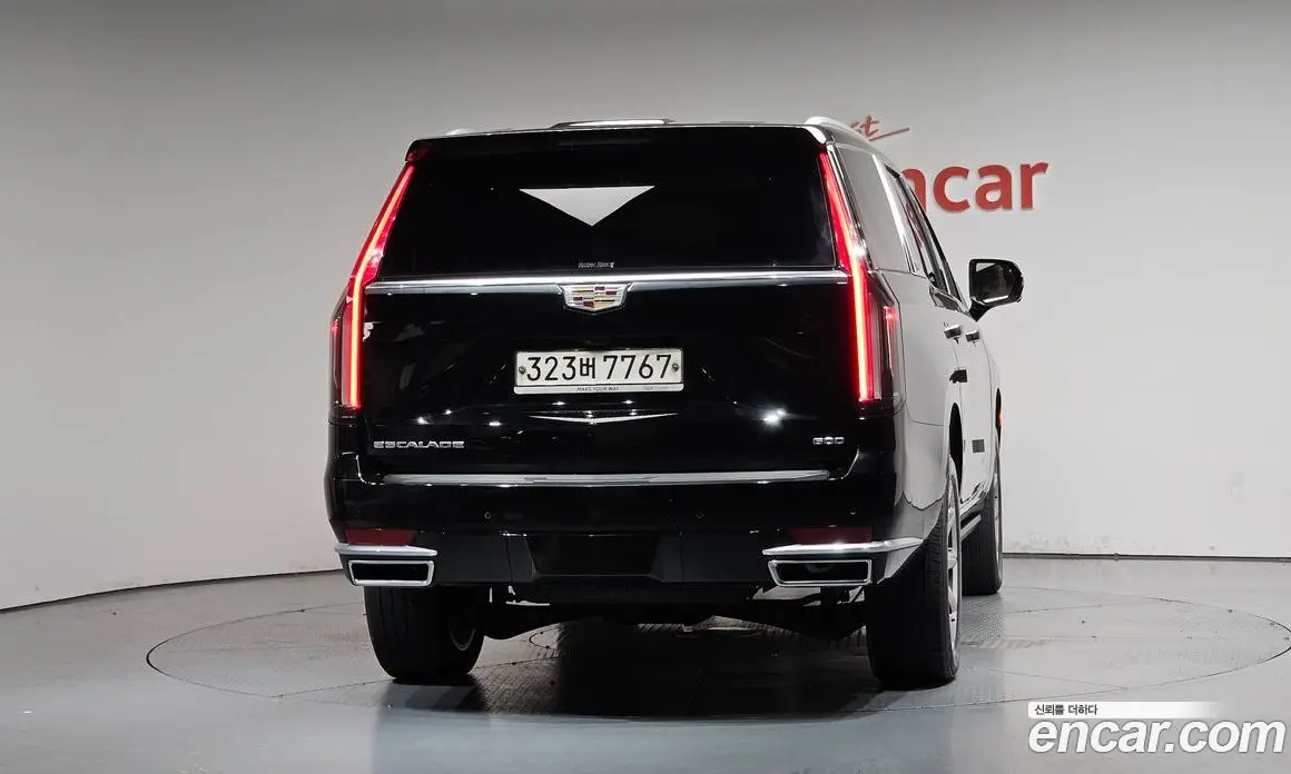 Cadillac Escalade 2022 6.2 автомат (гидро), фото 3 Cadillac Escalade 2022 6.2 автомат (гидро), фото 3