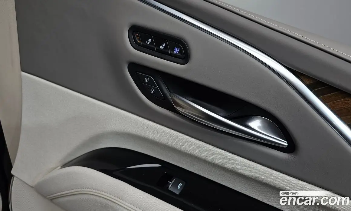 Cadillac Escalade 2022 6.2 автомат (гидро), фото 40 Cadillac Escalade 2022 6.2 автомат (гидро), фото 40