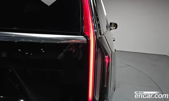 Cadillac Escalade 2022 6.2 автомат (гидро), миниатюра 8 Cadillac Escalade 2022 6.2 автомат (гидро), миниатюра 8