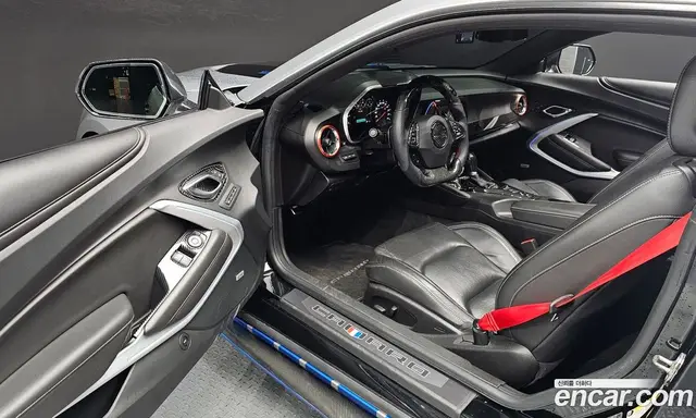 Chevrolet Camaro 2017 6.2 автомат (гидро), миниатюра 10 Chevrolet Camaro 2017 6.2 автомат (гидро), миниатюра 10