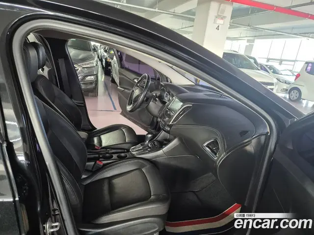 Chevrolet Cruze 2017 1.4 автомат (гидро), миниатюра 8 Chevrolet Cruze 2017 1.4 автомат (гидро), миниатюра 8