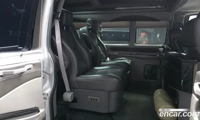 Chevrolet Express Van 2015 6.0 автомат (гидро), миниатюра 12