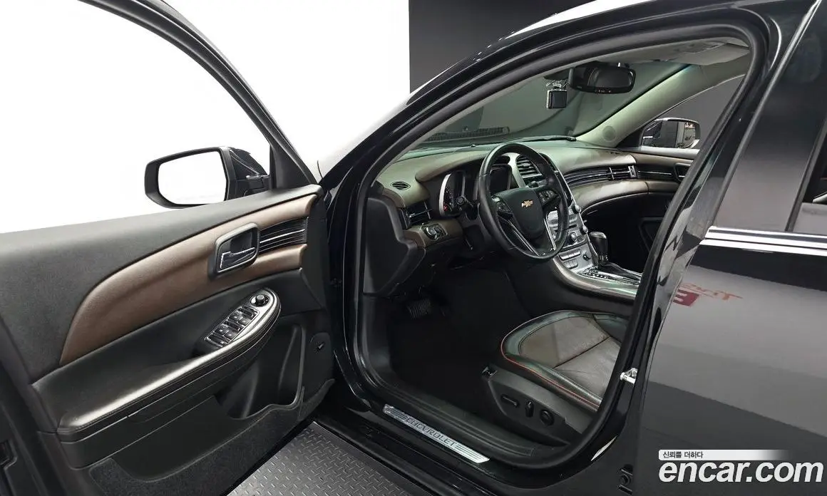 Chevrolet Malibu 2015 2.4 автомат (гидро), фото 10 Chevrolet Malibu 2015 2.4 автомат (гидро), фото 10