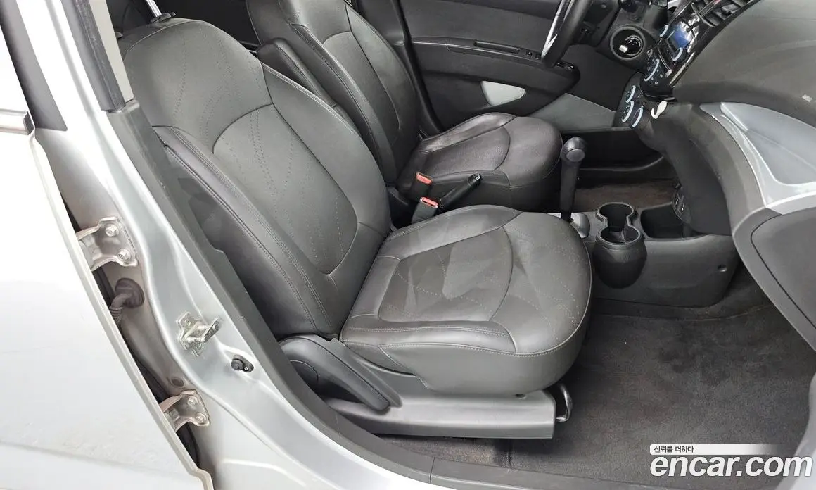 Chevrolet Spark 2014 1.0 автомат (гидро), фото 16