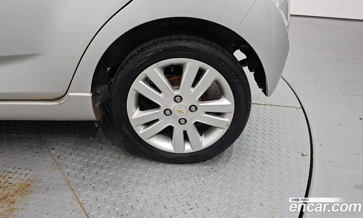 Chevrolet Spark 2014 1.0 автомат (гидро), фото 6