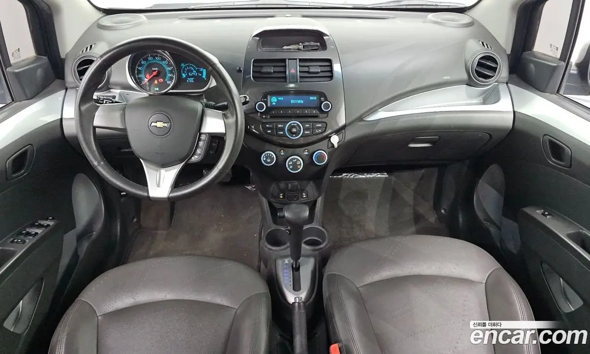 Chevrolet Spark 2014 1.0 автомат (гидро), фото 9