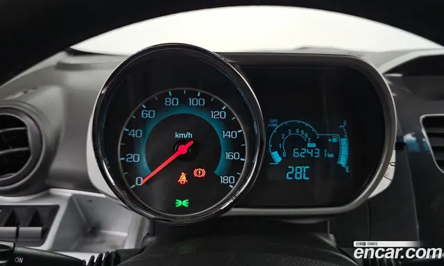 Chevrolet Spark 2014 1.0 автомат (гидро), миниатюра 10