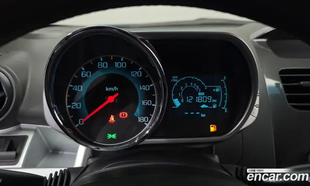 Chevrolet Spark 2014 1.0 механика, миниатюра 8 Chevrolet Spark 2014 1.0 механика, миниатюра 8
