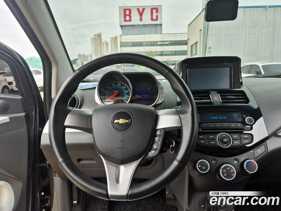 Chevrolet Spark 2015 1.0 автомат (гидро), фото 16