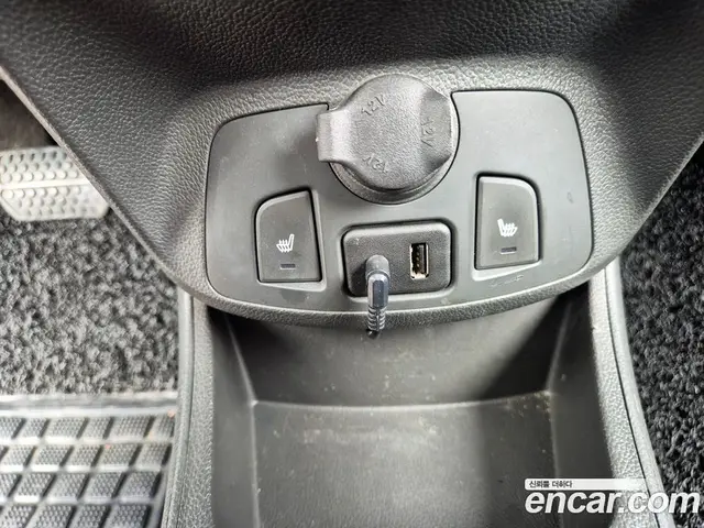 Chevrolet Spark 2015 1.0 автомат (гидро), миниатюра 10