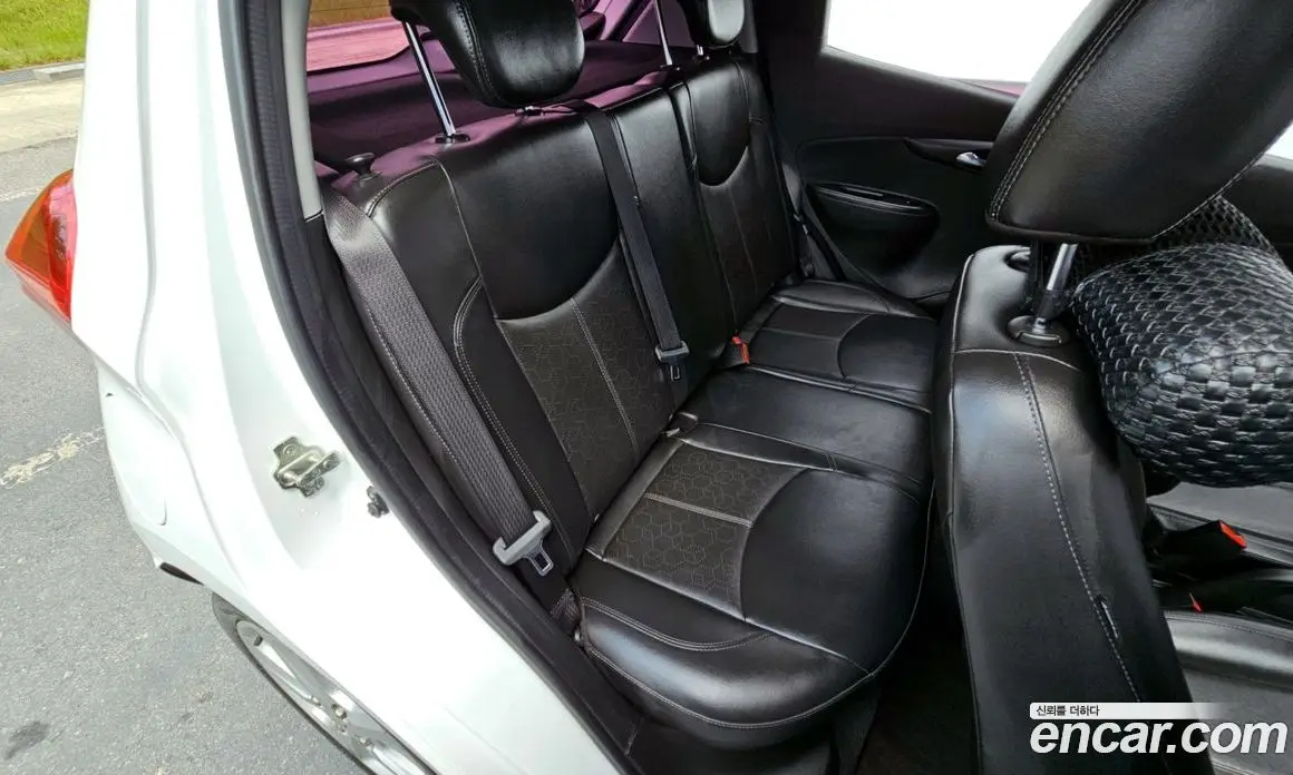 Chevrolet Spark 2016 1.0 автомат (гидро), фото 17 Chevrolet Spark 2016 1.0 автомат (гидро), фото 17