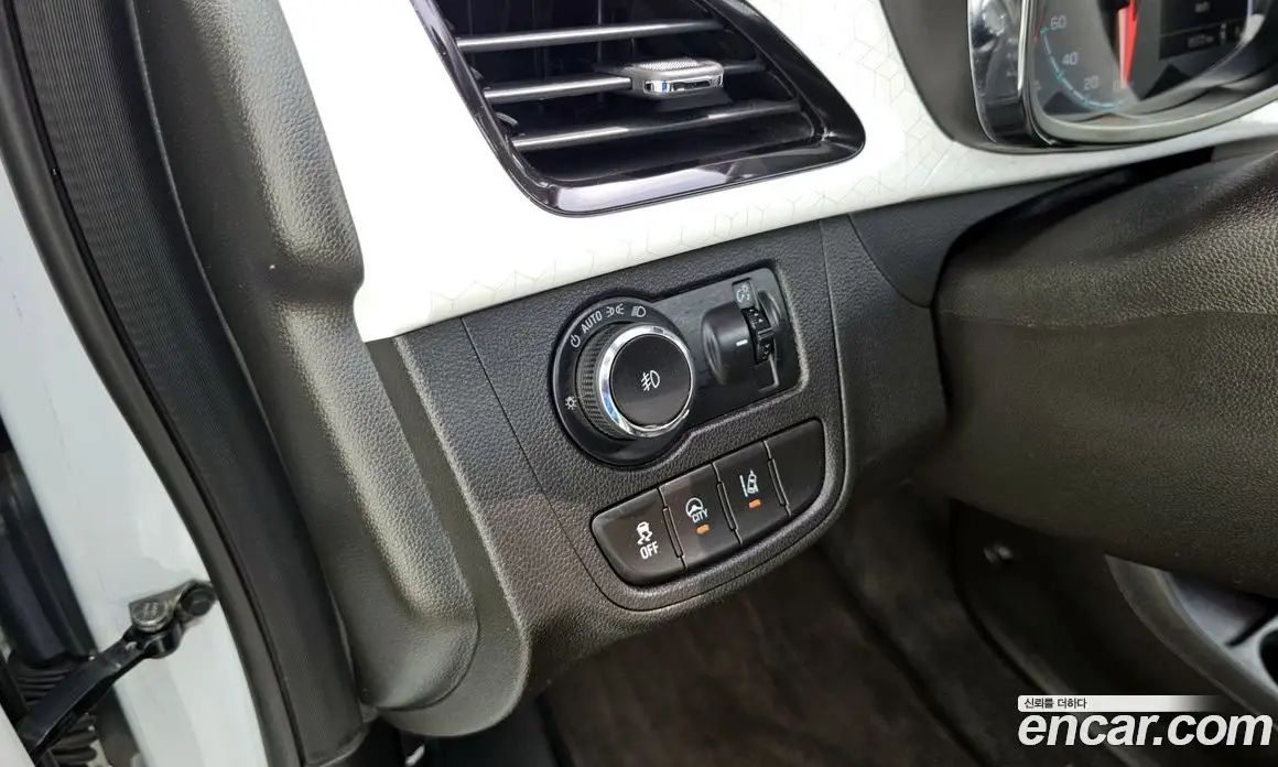 Chevrolet Spark 2016 1.0 автомат (гидро), фото 20 Chevrolet Spark 2016 1.0 автомат (гидро), фото 20