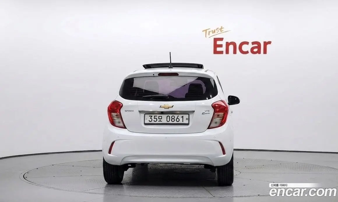 Chevrolet Spark 2016 1.0 автомат (гидро), фото 4 Chevrolet Spark 2016 1.0 автомат (гидро), фото 4