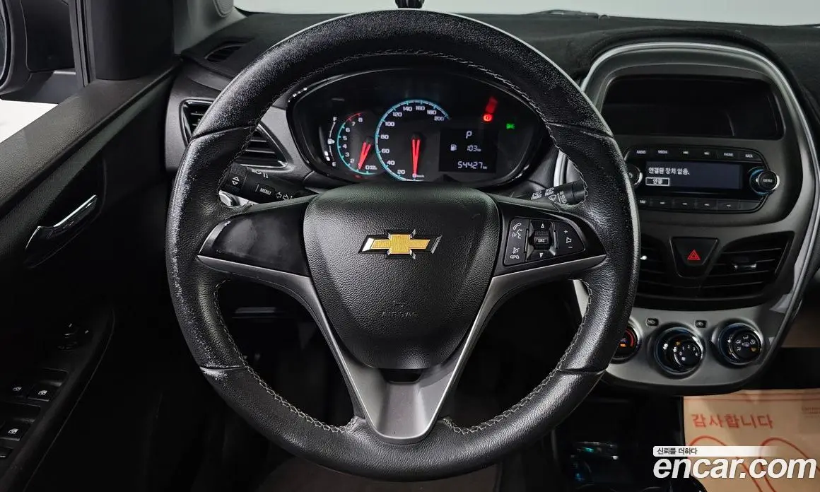 Chevrolet Spark 2017 1.0 автомат (гидро), фото 21