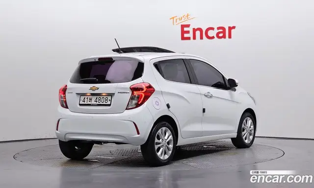 Chevrolet Spark 2018 1.0 автомат (гидро), миниатюра 2