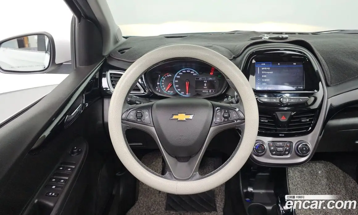 Chevrolet Spark 2018 1.0 автомат (гидро), фото 12