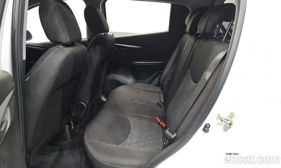 Chevrolet Spark 2019 1.0 автомат (гидро), фото 16 Chevrolet Spark 2019 1.0 автомат (гидро), фото 16