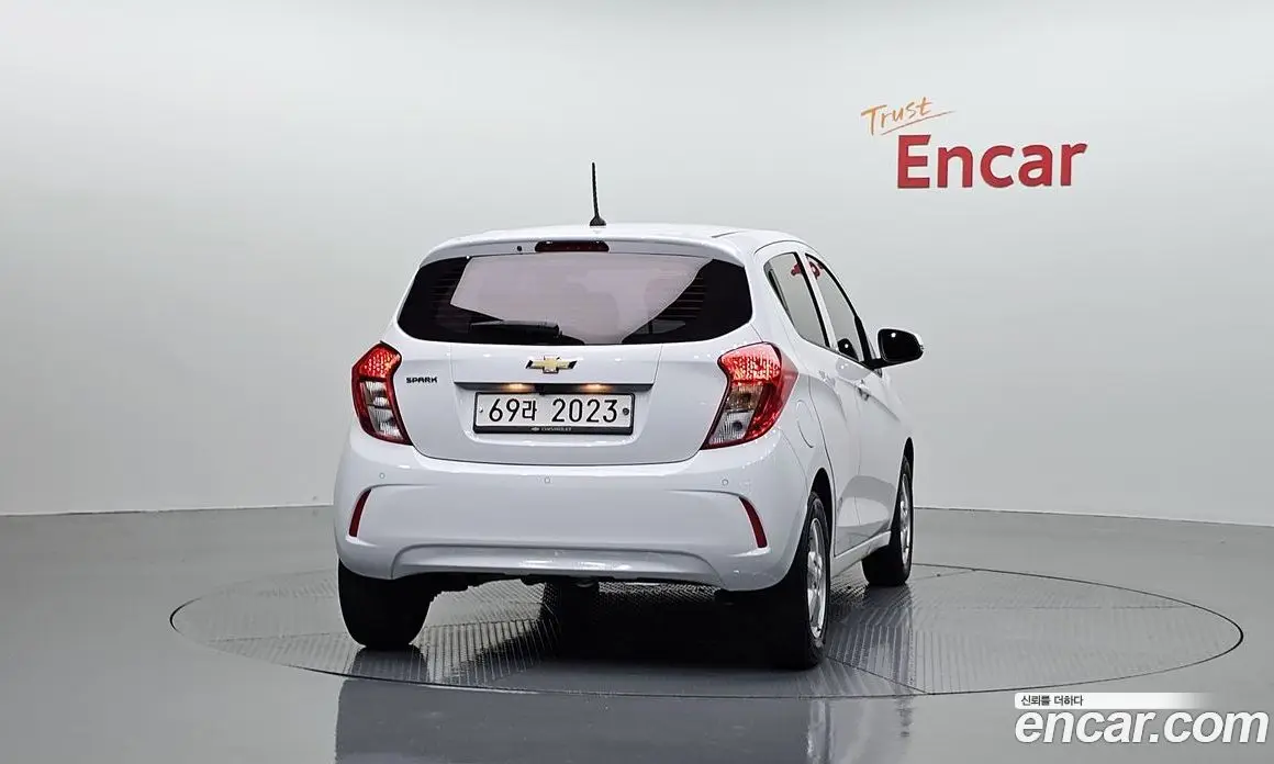Chevrolet Spark 2019 1.0 автомат (гидро), фото 4 Chevrolet Spark 2019 1.0 автомат (гидро), фото 4