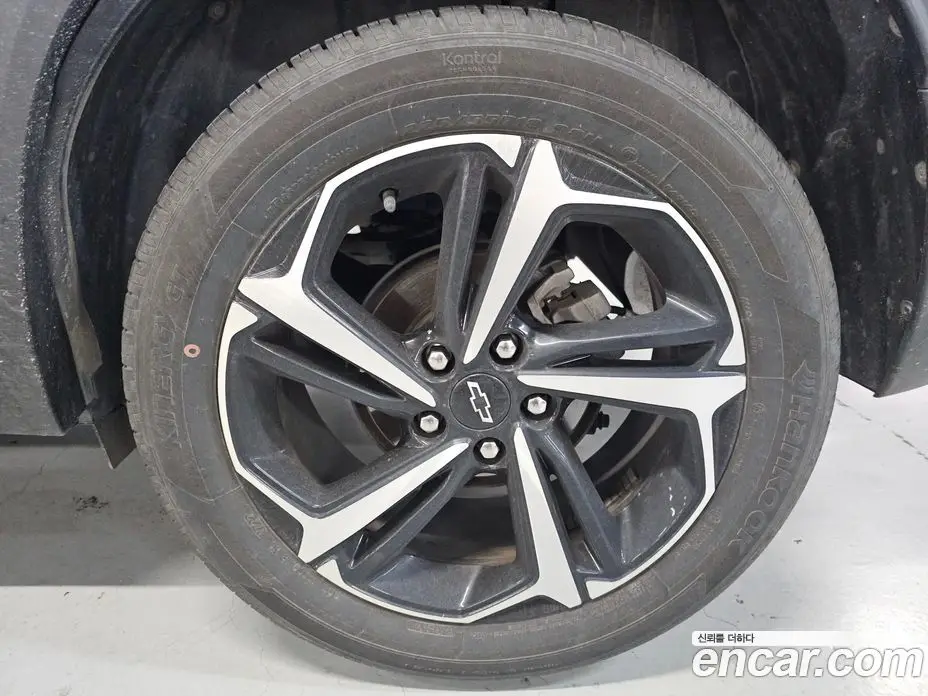 Chevrolet TrailBlazer 2022 1.3 автомат (гидро), фото 5