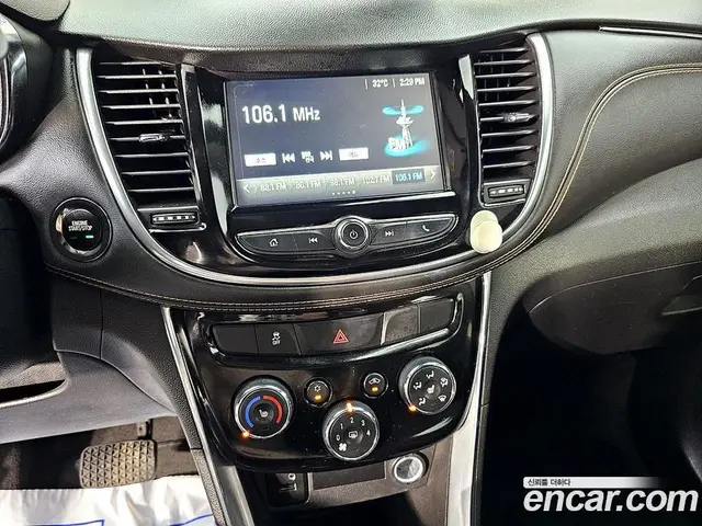 Chevrolet Trax 2016 1.4 автомат (гидро), миниатюра 12