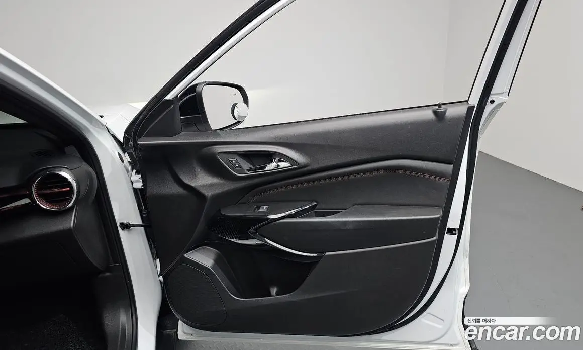 Chevrolet Trax 2025 1.2 автомат (гидро), фото 13