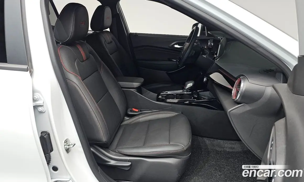 Chevrolet Trax 2025 1.2 автомат (гидро), фото 15