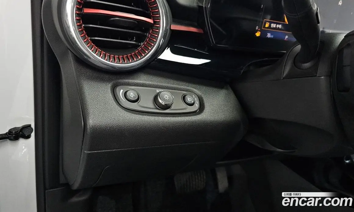 Chevrolet Trax 2025 1.2 автомат (гидро), фото 21
