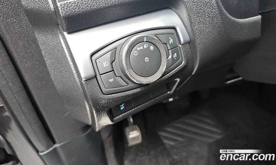 Ford Explorer 2019 2.3 автомат (гидро), фото 28 Ford Explorer 2019 2.3 автомат (гидро), фото 28