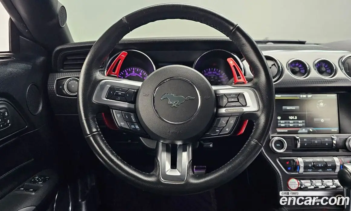 Ford Mustang 2016 2.3 автомат (гидро), фото 13 Ford Mustang 2016 2.3 автомат (гидро), фото 13