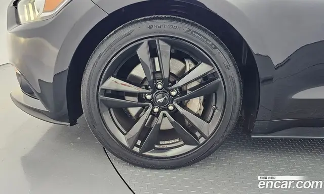 Ford Mustang 2016 2.3 автомат (гидро), миниатюра 5 Ford Mustang 2016 2.3 автомат (гидро), миниатюра 5