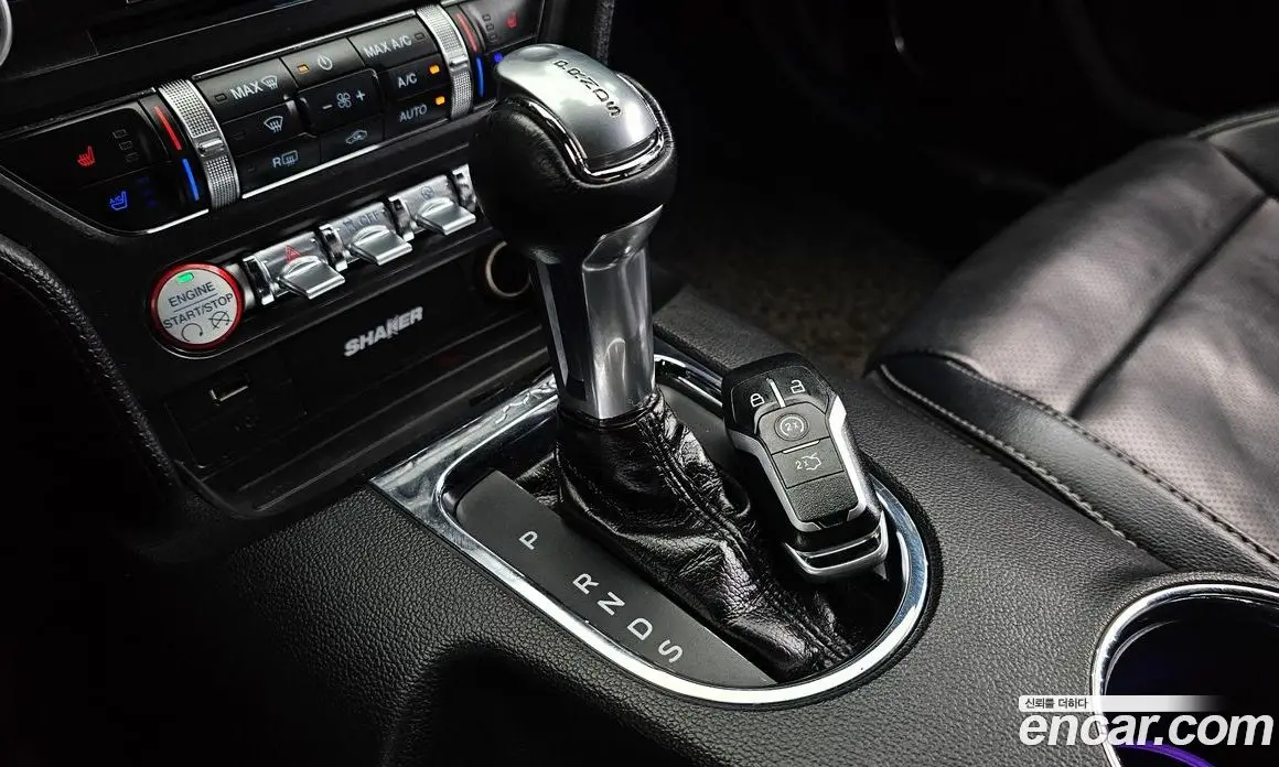 Ford Mustang 2016 2.3 автомат (гидро), фото 9 Ford Mustang 2016 2.3 автомат (гидро), фото 9