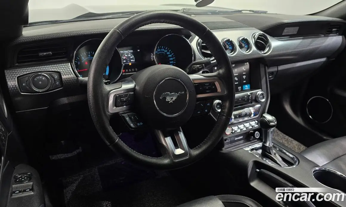 Ford Mustang 2017 2.3 автомат (гидро), фото 13 Ford Mustang 2017 2.3 автомат (гидро), фото 13