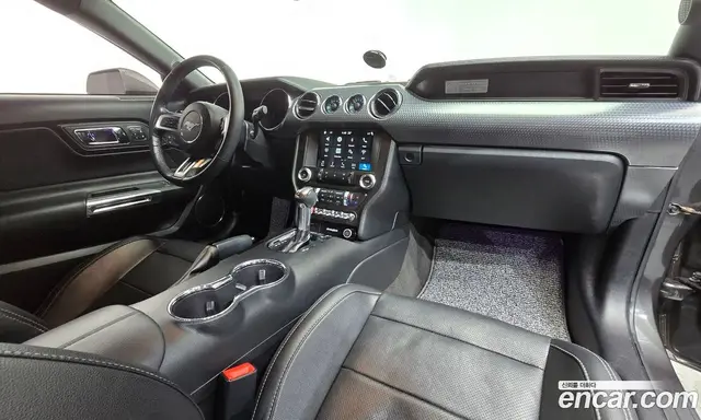 Ford Mustang 2017 2.3 автомат (гидро), миниатюра 7 Ford Mustang 2017 2.3 автомат (гидро), миниатюра 7