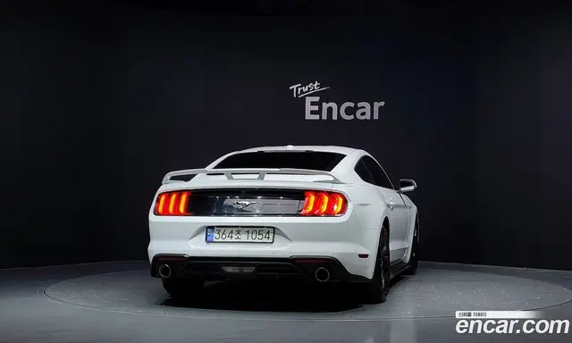 Ford Mustang 2018 2.3 автомат (гидро), миниатюра 4 Ford Mustang 2018 2.3 автомат (гидро), миниатюра 4