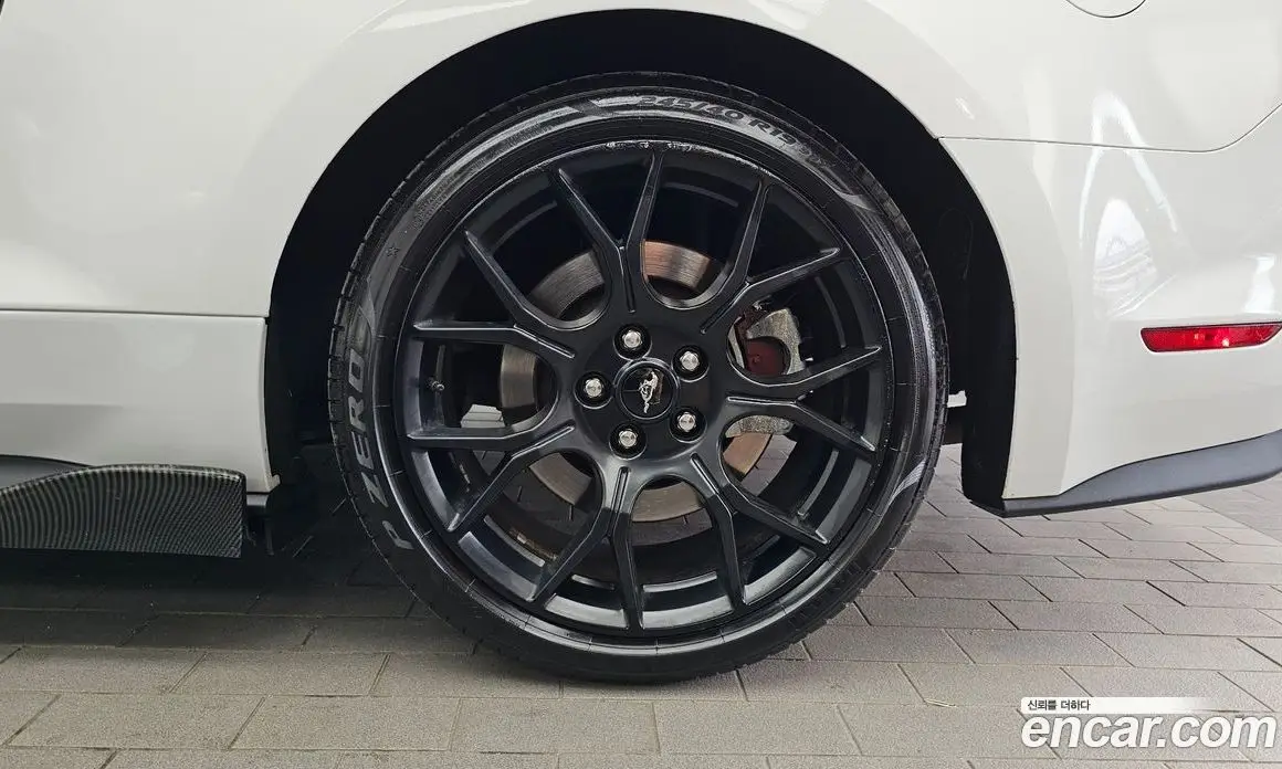 Ford Mustang 2018 2.3 автомат (гидро), фото 7 Ford Mustang 2018 2.3 автомат (гидро), фото 7