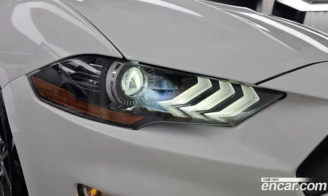 Ford Mustang 2018 2.3 автомат (гидро), миниатюра 8 Ford Mustang 2018 2.3 автомат (гидро), миниатюра 8