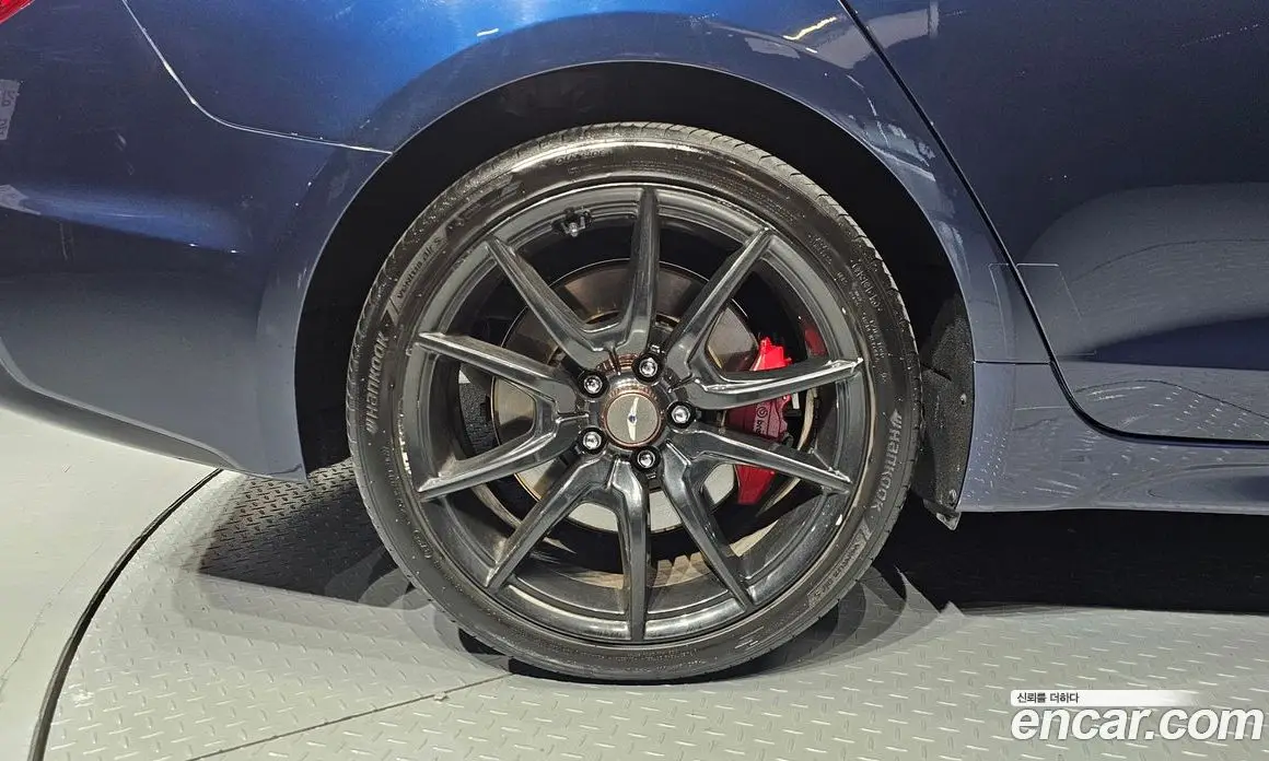 Genesis G70 2017 3.3 автомат (гидро), фото 5 Genesis G70 2017 3.3 автомат (гидро), фото 5