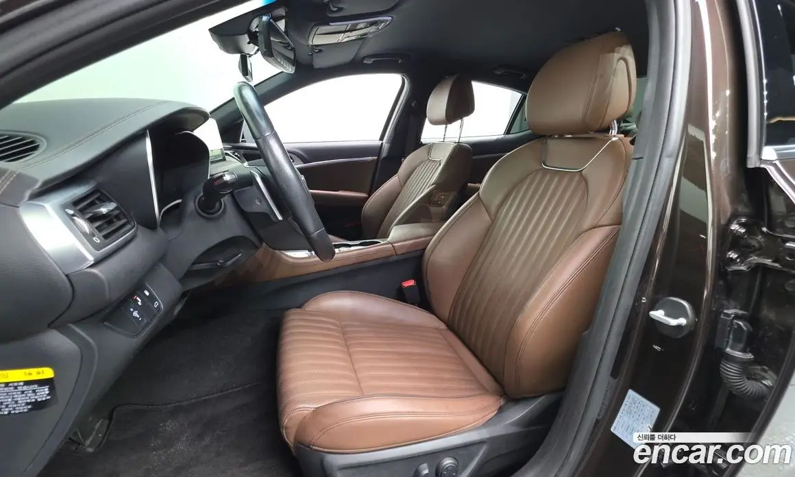 Genesis G70 2018 2.0 автомат (гидро), фото 22 Genesis G70 2018 2.0 автомат (гидро), фото 22