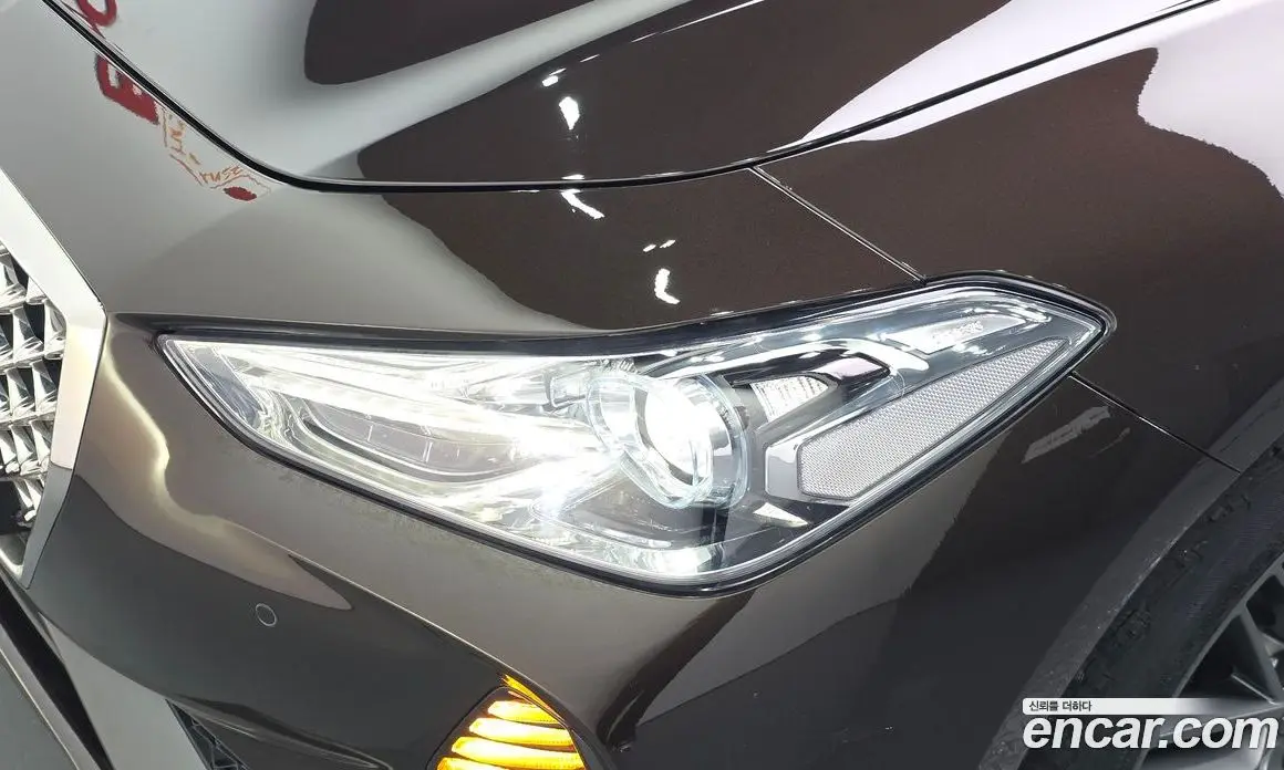 Genesis G70 2018 2.0 автомат (гидро), фото 8 Genesis G70 2018 2.0 автомат (гидро), фото 8