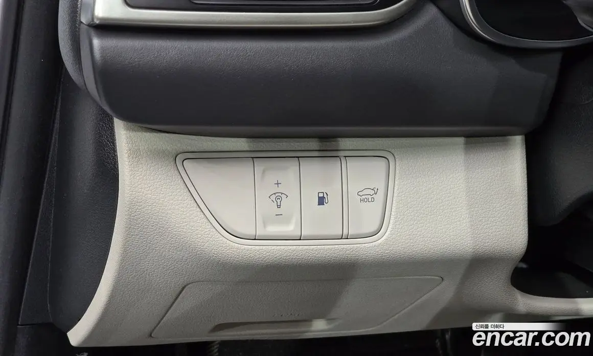 Genesis G70 2022 2.0 автомат (гидро), фото 18 Genesis G70 2022 2.0 автомат (гидро), фото 18