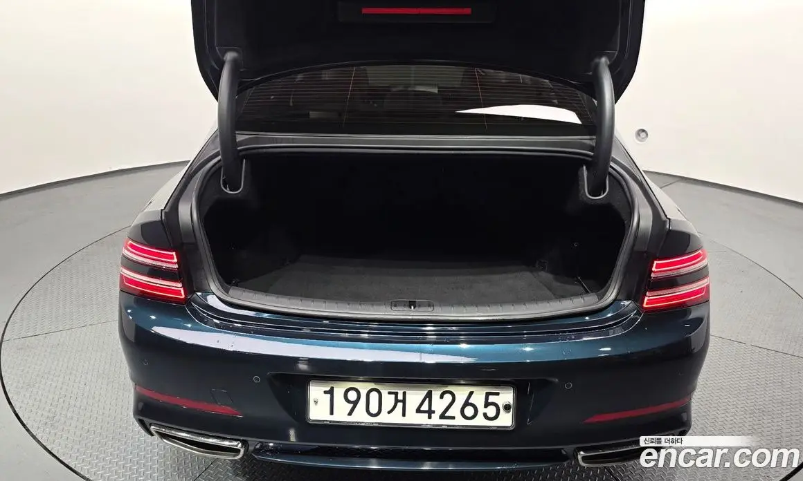 Genesis G80 2023 2.5 автомат (гидро), фото 20 Genesis G80 2023 2.5 автомат (гидро), фото 20