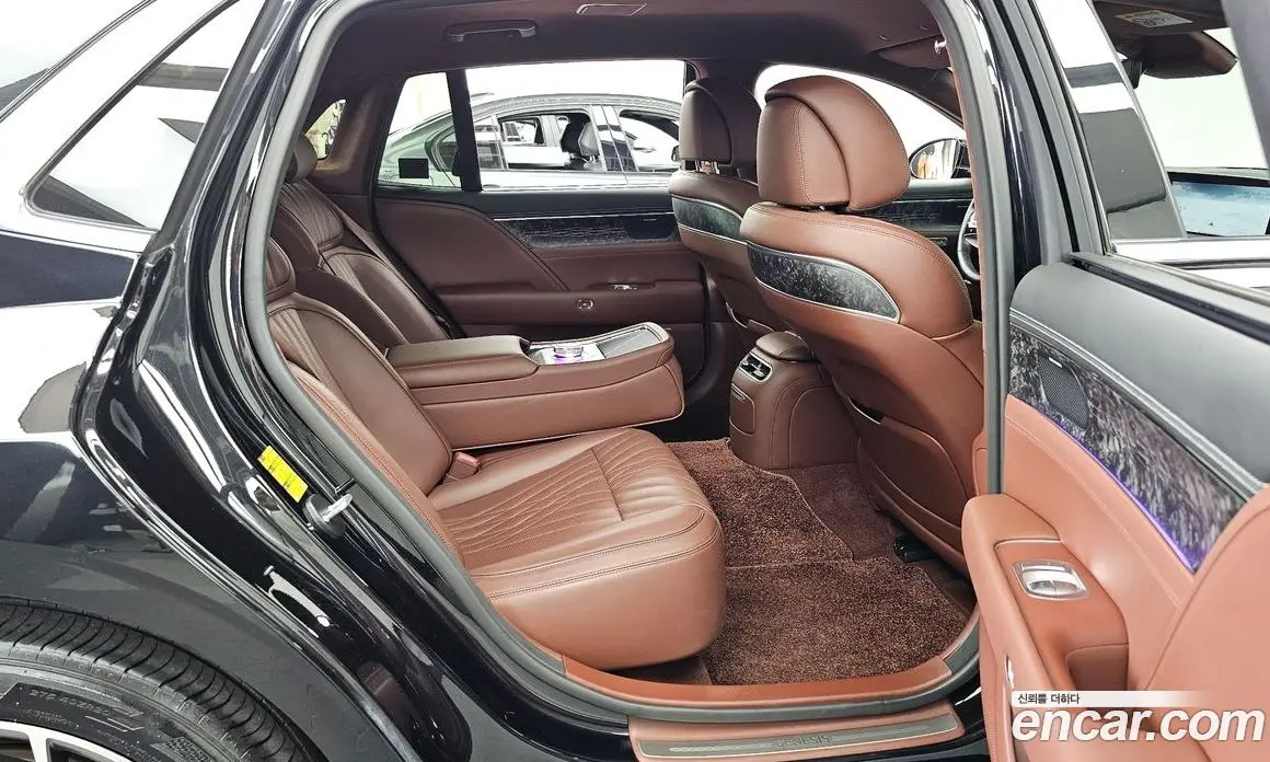 Genesis G90 2023 3.5 автомат (гидро), фото 17 Genesis G90 2023 3.5 автомат (гидро), фото 17