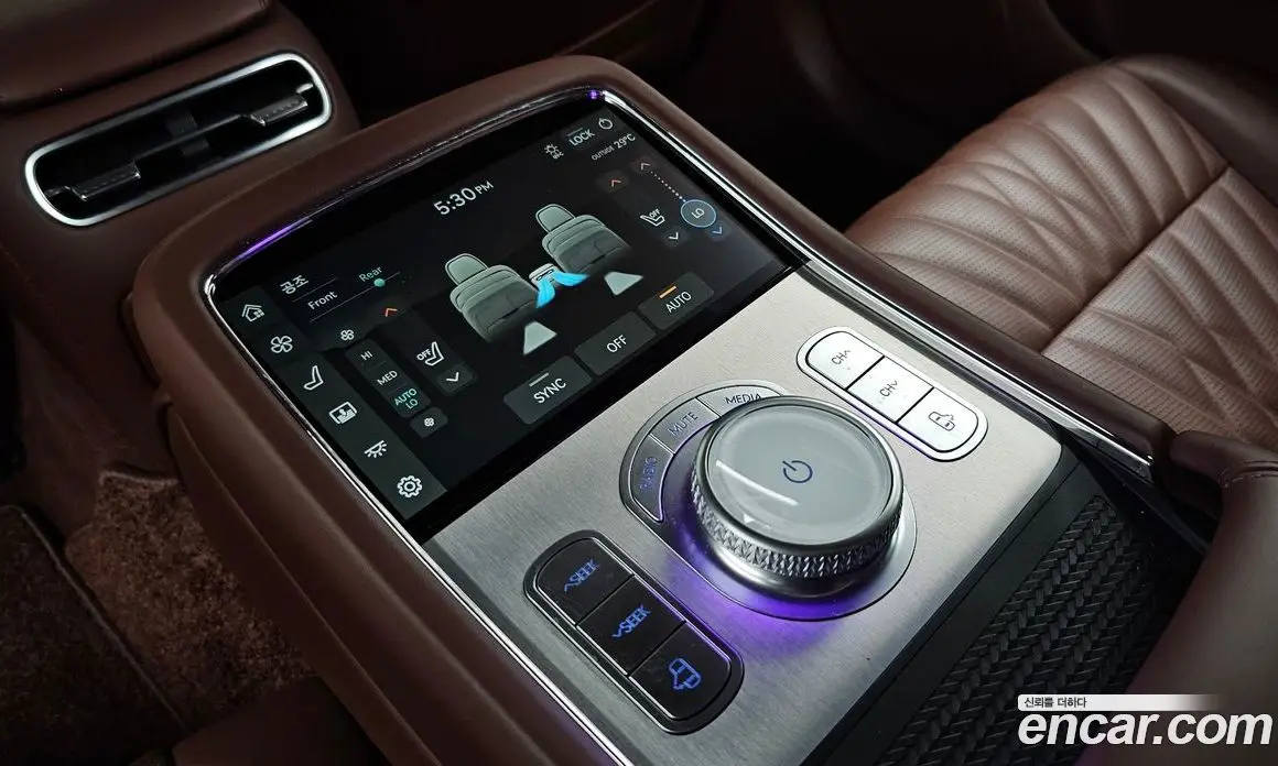 Genesis G90 2023 3.5 автомат (гидро), фото 27 Genesis G90 2023 3.5 автомат (гидро), фото 27